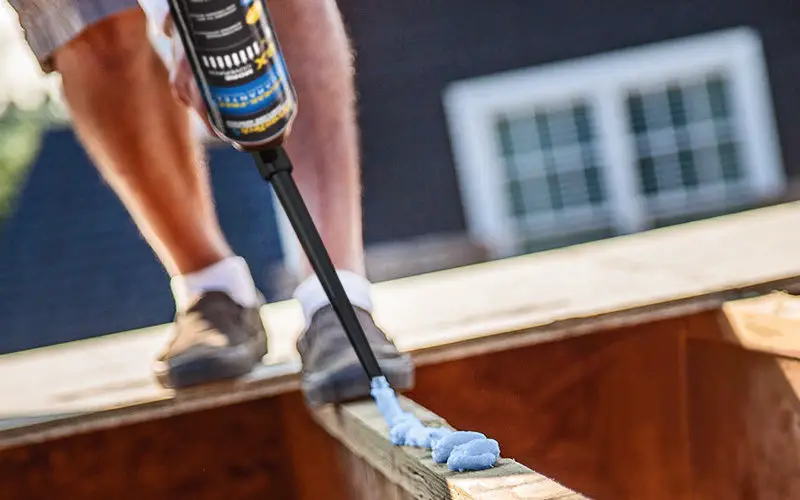 Best Subfloor Adhesive – How to Get Rid of Squeaky Flooring